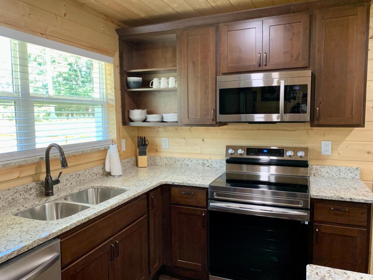 The Brick House: Brand New! 3 Bedroom Home With Private Driveway Pigeon Forge Exteriér fotografie